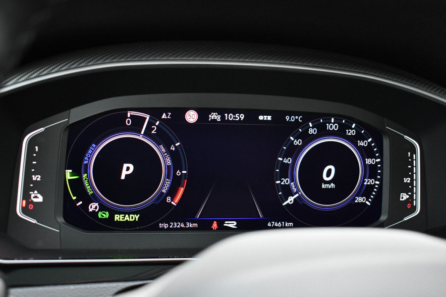 Volkswagen Arteon Shooting Brake 1.4 TSI eHybrid R-Line Pano R-zetels Trekh DCC ACC