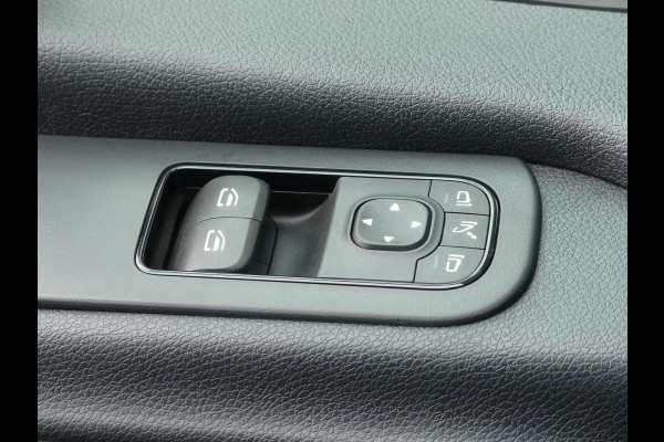 Mercedes-Benz Sprinter 315 CDI L2H2 3500KG Trekgewicht LED/Camera/Trekhaak/PDC/Navigatie