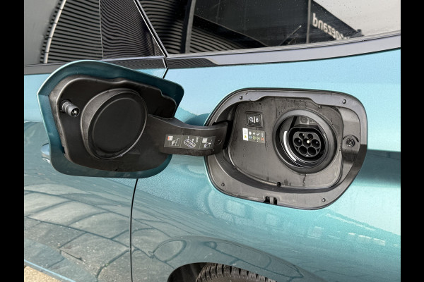 Peugeot 308 SW BWJ 11-2023 | 1.6 HYbrid 180 Allure Pack Bus. | TREKHAAK | LEDER/STOF | CAMERA | CARPLAY | NAVI | STOELVERW | CLIMA