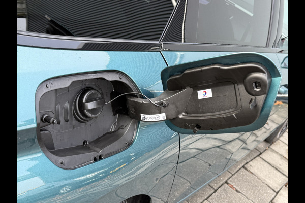 Peugeot 308 SW BWJ 11-2023 | 1.6 HYbrid 180 Allure Pack Bus. | TREKHAAK | LEDER/STOF | CAMERA | CARPLAY | NAVI | STOELVERW | CLIMA