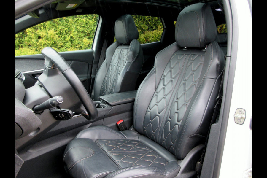 Peugeot 3008 1.2 Puretech GT Line*Leder*Led*Pano.dak*