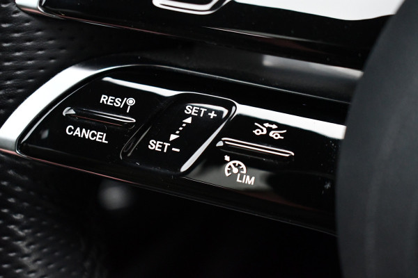 Mercedes-Benz C-Klasse Estate 300 e AMG Line Pano Trekh Distronic Night 360-cam