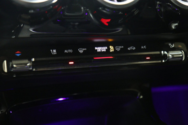 Mercedes-Benz A-Klasse 250 AMG EDITION PANO/BURM/STOELVER/360CAM/VOL
