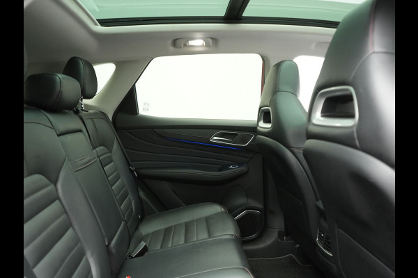 MG EHS 1.5 TGDI Luxury Plug In Hybrid 258pk PHEV | Panodak | Adaptive Cruise | 360 Camera | Lederen Sportstoelen Verwarmd | Sfeerverlichting | Keyless | Apple Carplay | Blis | Navigatie | Virtual | DAB |