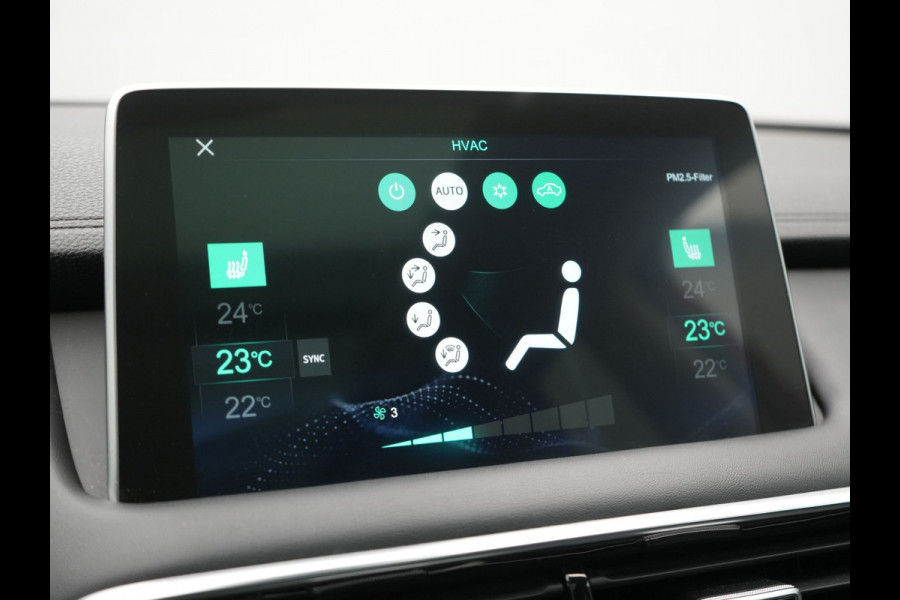 MG EHS 1.5 TGDI Luxury Plug In Hybrid 258pk PHEV | Panodak | Adaptive Cruise | 360 Camera | Lederen Sportstoelen Verwarmd | Sfeerverlichting | Keyless | Apple Carplay | Blis | Navigatie | Virtual | DAB |