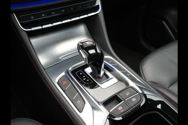 MG EHS 1.5 TGDI Luxury Plug In Hybrid 258pk PHEV | Panodak | Adaptive Cruise | 360 Camera | Lederen Sportstoelen Verwarmd | Sfeerverlichting | Keyless | Apple Carplay | Blis | Navigatie | Virtual | DAB |