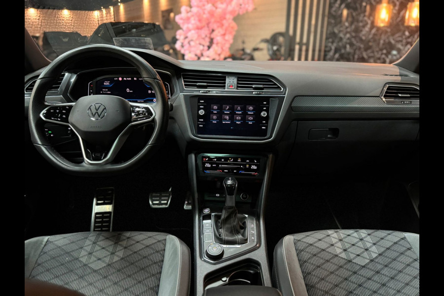 Volkswagen Tiguan 2.0|TDI|4Motion|PANO|HUD