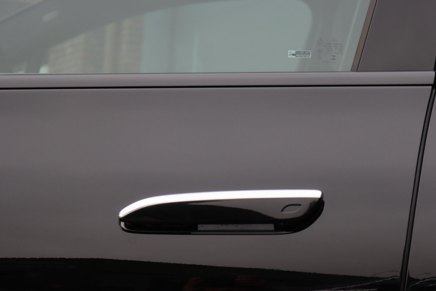 Mercedes-Benz EQE SUV 350+ AMG Line 96 kWh | Airmatic | Hyperscreen | Achterasbesturing | Distronic+ | Massage | Trekhaak | Burmester | HUD | Stoelventilatie | Verwarmd Stuurwiel | Digital Light | Leder | 22kW |