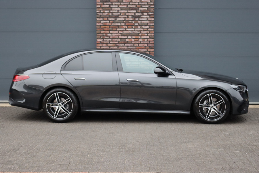 Mercedes-Benz E-Klasse 220 d AMG Line | Hyperscreen | Distronic | Memory | Surround Camera | Keyless Go | Verwarmd Stuurwiel | Digital Light | Nightpakket | Dodehoekassistent |