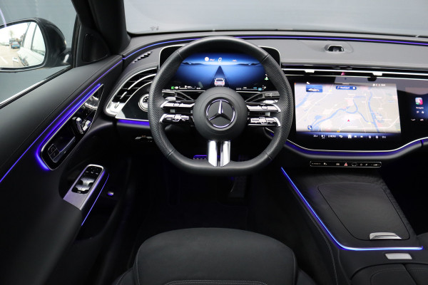 Mercedes-Benz E-Klasse 220 d AMG Line | Hyperscreen | Distronic | Memory | Surround Camera | Keyless Go | Verwarmd Stuurwiel | Digital Light | Nightpakket | Dodehoekassistent |