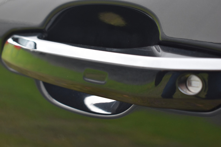 Audi A4 Limousine 35 TFSI S-line 2.0 Mild Hybrid S-line black edition Automaat Leder interieur