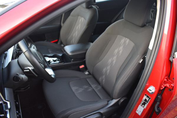 Kia Sportage 1.6 T-GDi Hybrid DynamicLine Navigatie Hybride Automaat