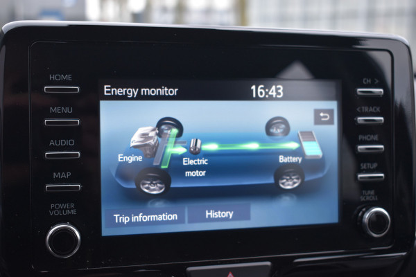 Mazda 2 Hybrid 1.5 Pure Hybride zwart Automaat stoelverwarming Carplay