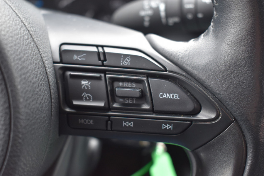 Mazda 2 Hybrid 1.5 Pure Hybride automaat wit stoelverwarming Carplay