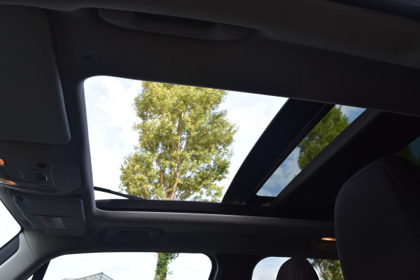 Jeep Renegade 1.5T e-Hybrid Limited Panodak Automaat Luxe uitvoering