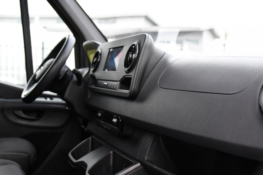 Mercedes-Benz Sprinter 317 1.9 CDI L2H2 RWD PB Edition Carplay, 170pk, 3500kg Trekhaak, Multimedia, Automaat, Airco, Uniek!