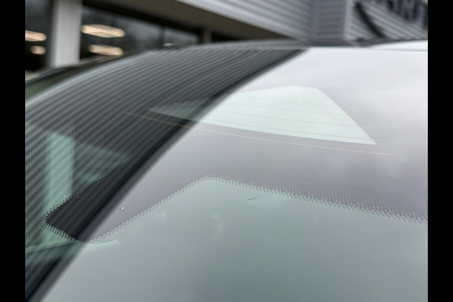 Nissan QASHQAI 1.3 MHEV Acenta 158 Pk Automaat / Navi Carplay / Climate / Camera / Trekhaak.