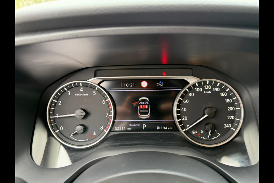 Nissan QASHQAI 1.3 MHEV Acenta 158 Pk Automaat / Navi Carplay / Climate / Camera / Trekhaak.