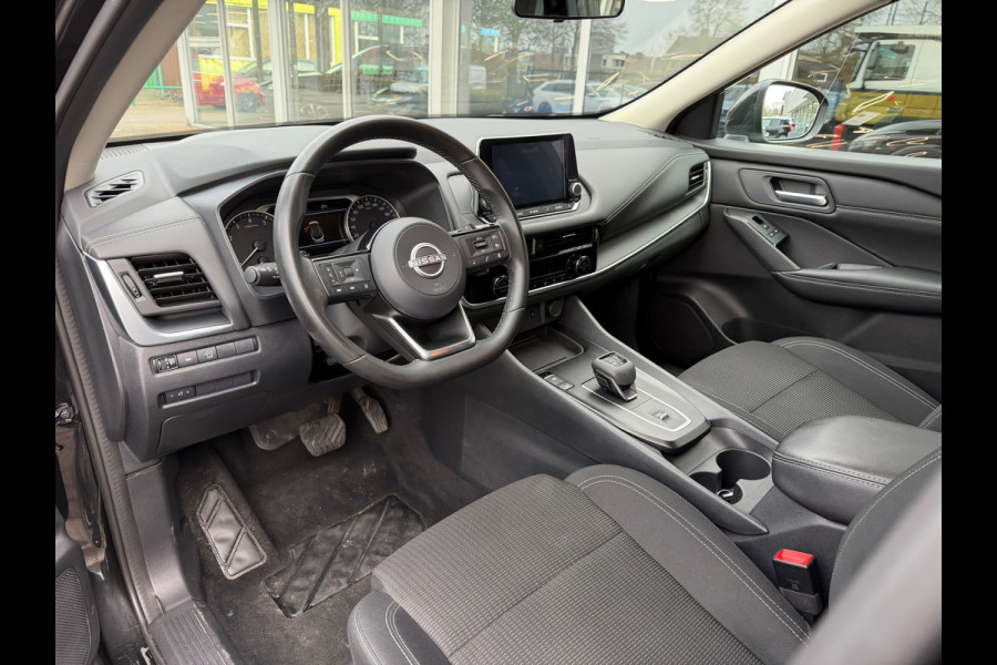 Nissan QASHQAI 1.3 MHEV Acenta 158 Pk Automaat / Navi Carplay / Climate / Camera / Trekhaak.