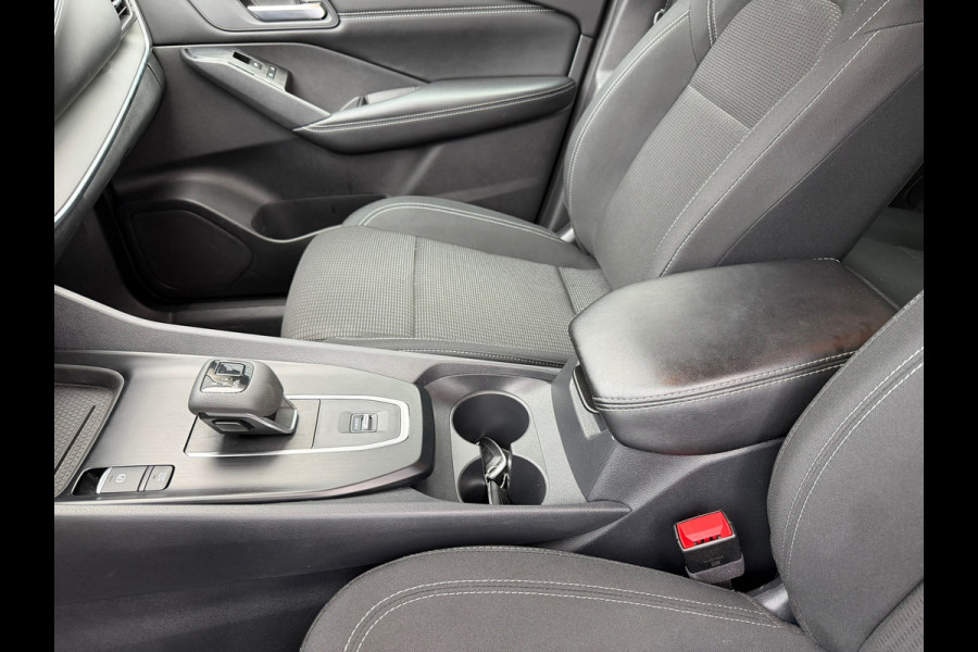 Nissan QASHQAI 1.3 MHEV Acenta 158 Pk Automaat / Navi Carplay / Climate / Camera / Trekhaak.
