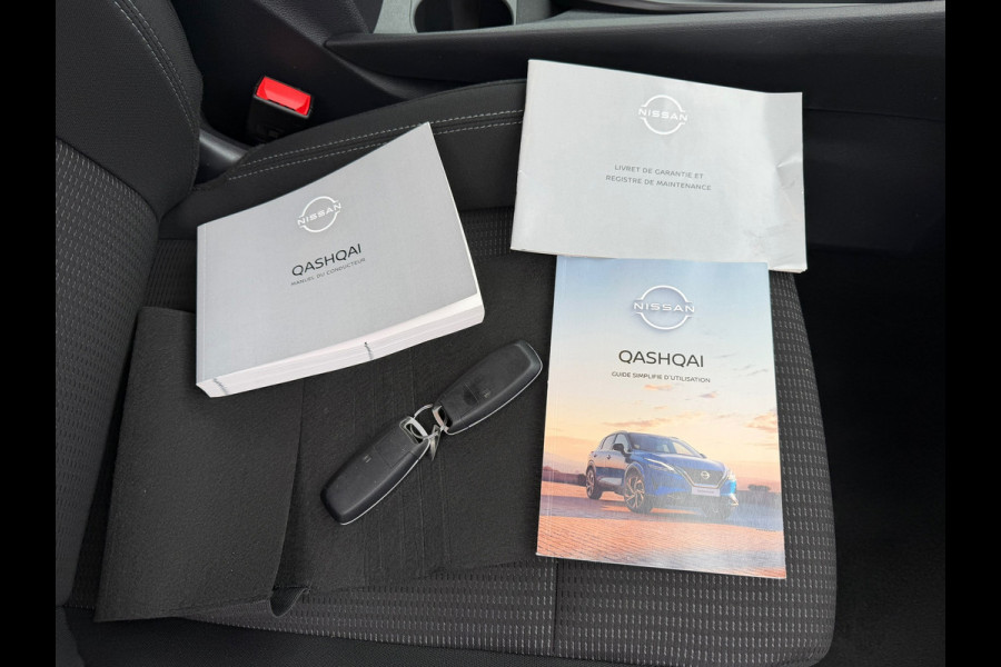 Nissan QASHQAI 1.3 MHEV Acenta 158 Pk Automaat / Navi Carplay / Climate / Camera / Trekhaak.
