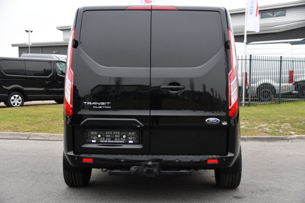 Ford Transit Custom 300 2.0 TDCI L2H1 Limited DC Black Edition Camera, Cruise, Carplay, 170pk, 2 x Schuifdeur, Stoelverwarming, Automaat, Sensoren, Uniek!