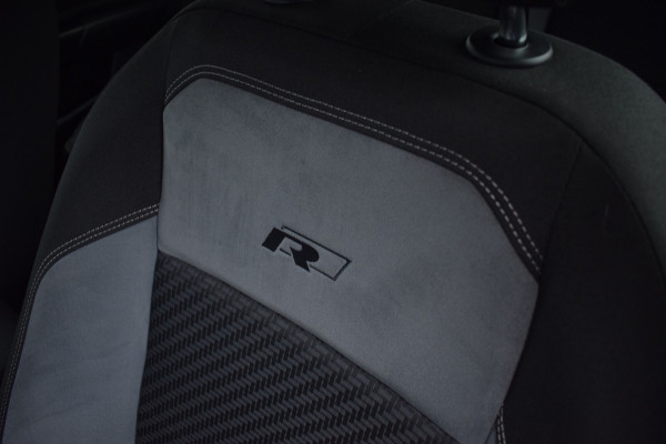 Volkswagen Polo 1.5 TSI 150pk DSG R-line | Camera | LED | Beats | 17"