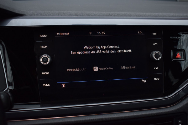 Volkswagen Polo 1.5 TSI 150pk DSG R-line | Camera | LED | Beats | 17"