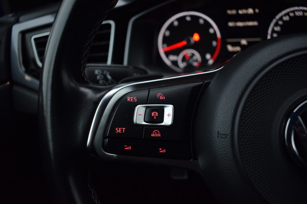 Volkswagen Polo 1.5 TSI 150pk DSG R-line | Camera | LED | Beats | 17"