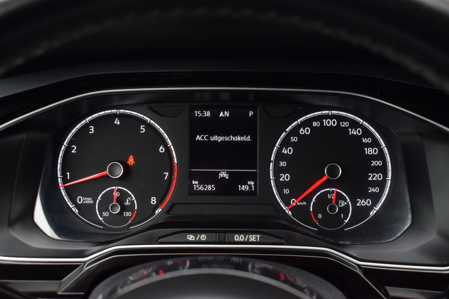 Volkswagen Polo 1.5 TSI 150pk DSG R-line | Camera | LED | Beats | 17"