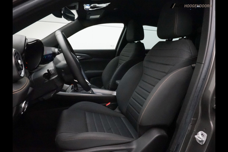 Alfa Romeo Tonale 1.3T PHEV Ti (LED,KEYLESS,SFEERVERLICHTING,APPLE CARPLAY,COMFORT-STOELEN,CAMERA)