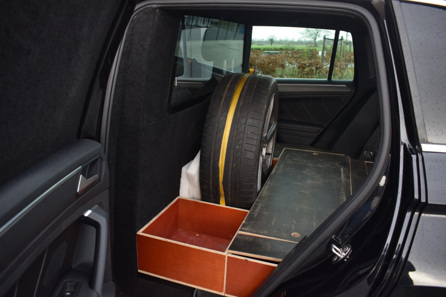 Volkswagen Tiguan 2.0 TDI 200pk DSG 4-Motion R-line | Grijs kenteken |