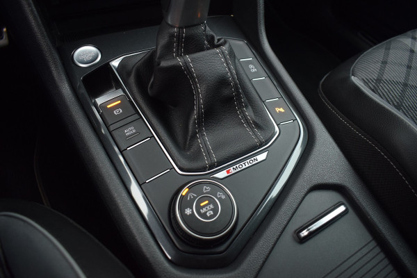 Volkswagen Tiguan 2.0 TDI 200pk DSG 4-Motion R-line | Grijs kenteken |