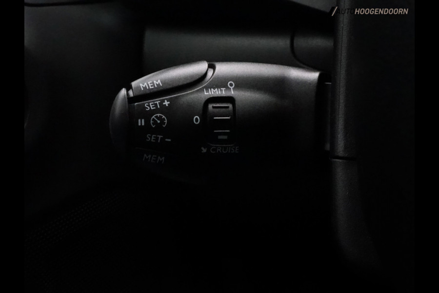 Citroën C3 1.2 PureTech Business (APPLE CARPLAY,LANE ASSIST,PARKEERSENSOREN,CRUISE,NAVIGATIE,NIEUWE APK,TOPCONDITIE)