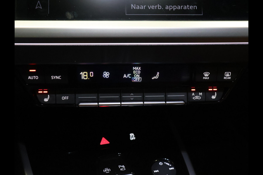 Audi Q4 e-tron 40 Advanced edition 77 kWh [APPLE CARPLAY, ANDROID, ADAPTIVE CRUISE, CAMERA, STOELVERWARMING, PDC V+A, VOL LEDER, CLIMATE, NIEUWSTAAT]