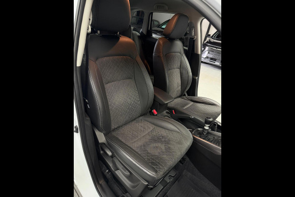 Suzuki Vitara 1.4 Boosterjet Style Smart Hybrid CarPlay