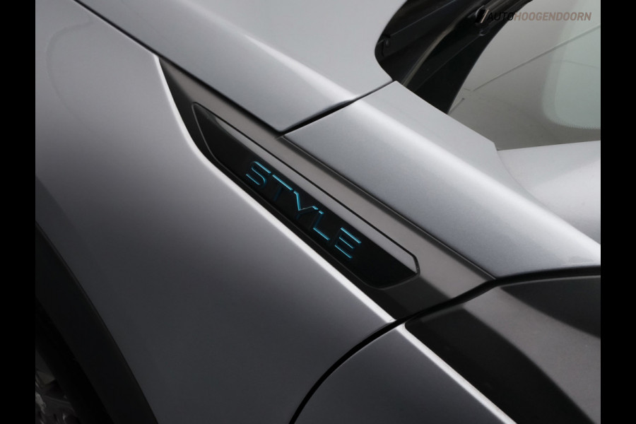 Peugeot 2008 1.2 PureTech Style 130pk (APPLE CARPLAY,LED,LM-VELGEN,PARKEERSENSOREN,CRUISE,NAVIGATIE,NIEUWE APK,TOPCONDITIE)