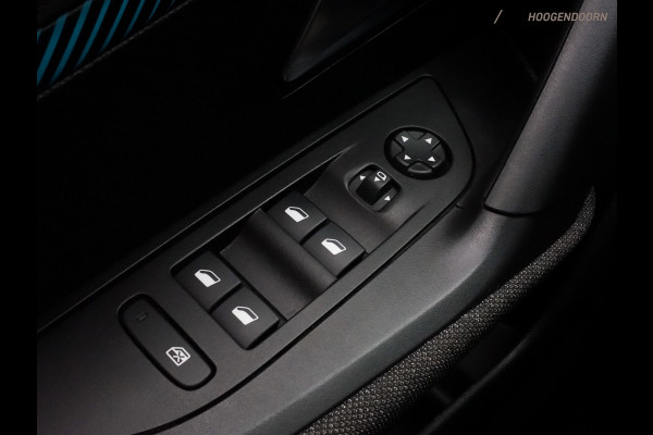 Peugeot 2008 1.2 PureTech Style 130pk (APPLE CARPLAY,LED,LM-VELGEN,PARKEERSENSOREN,CRUISE,NAVIGATIE,NIEUWE APK,TOPCONDITIE)