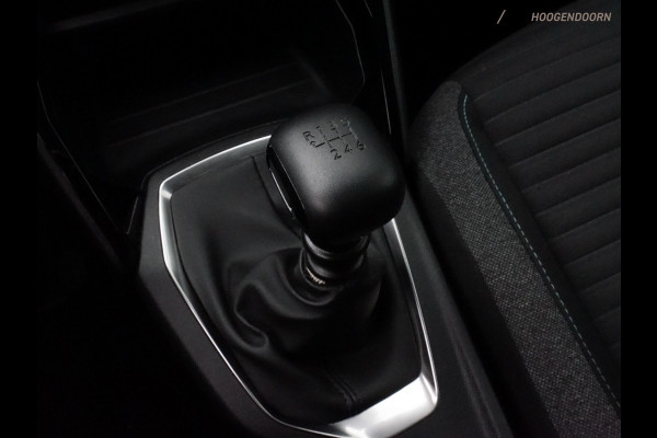 Peugeot 2008 1.2 PureTech Style 130pk (APPLE CARPLAY,LED,LM-VELGEN,PARKEERSENSOREN,CRUISE,NAVIGATIE,NIEUWE APK,TOPCONDITIE)