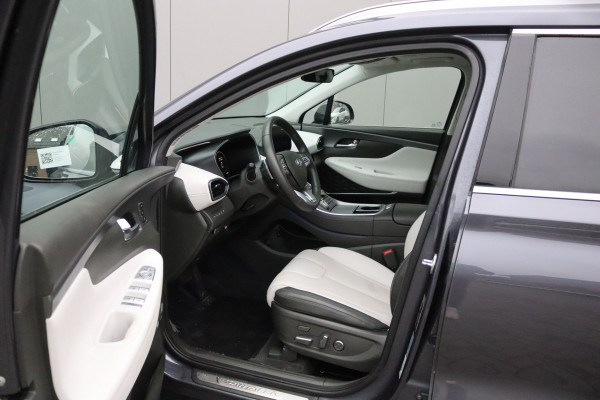 Hyundai Santa Fe 1.6 T-GDI HEV Premium Sky Open-dak/Trekhaak/Winter-pack/Memory-stoel/360-camera