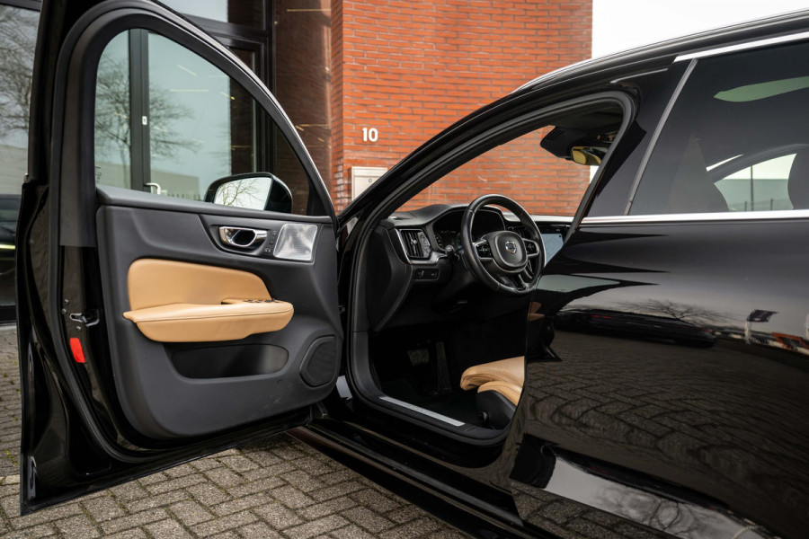 Volvo V60 2.0 T6 AWD Inscription 310pk Massage B&W Trekhaak