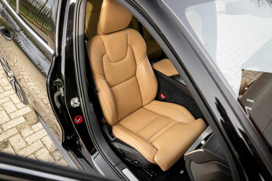 Volvo V60 2.0 T6 AWD Inscription 310pk Massage B&W Trekhaak