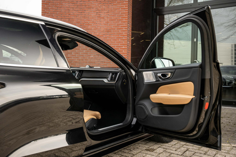 Volvo V60 2.0 T6 AWD Inscription 310pk Massage B&W Trekhaak