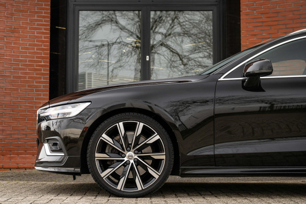 Volvo V60 2.0 T6 AWD Inscription 310pk Massage B&W Trekhaak