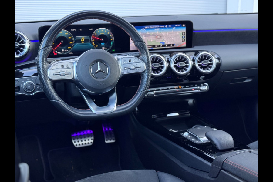 Mercedes-Benz A-Klasse 250 e AMG 45s Pano/Sfeer/AppleCar/Camera