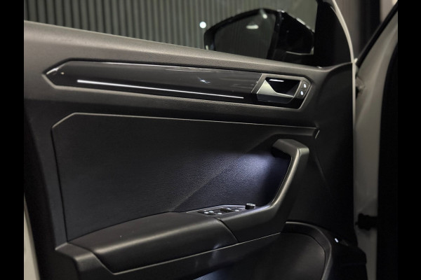 Volkswagen T-Roc 2.0 TSI 4Motion R-line | PANO | VIRTUAL | BEATS | VOL!