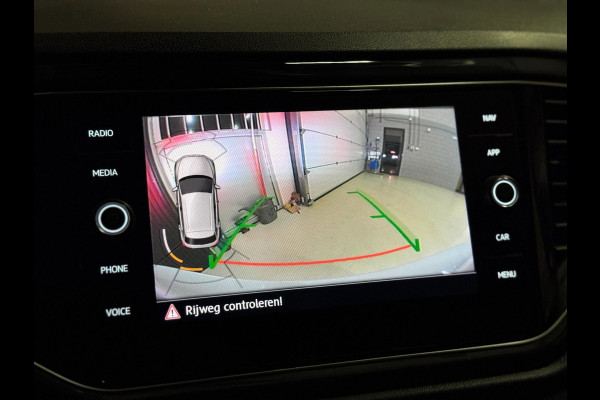 Volkswagen T-Roc 2.0 TSI 4Motion R-line | PANO | VIRTUAL | BEATS | VOL!