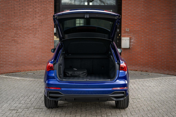 Audi Q3 45 TFSI e S-line INDIVIDUAL Audi Exclusive Lak