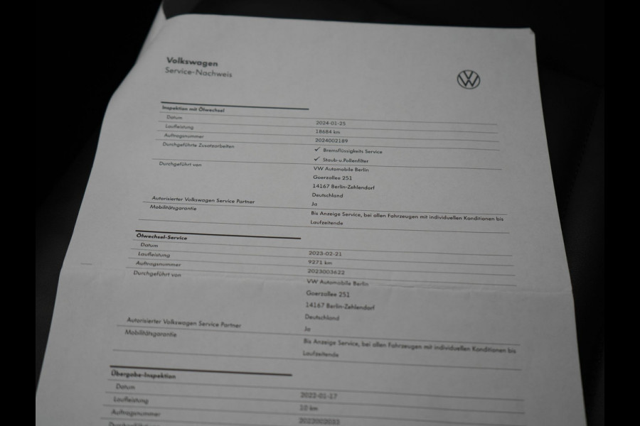 Volkswagen Passat Variant 1.4 TSI GTE Business Plug In Hybrid 218pk Dealer O.H. PHEV | Adaptive Cruise | Head Up | 360 Camera | Lederen Sportstoelen Massage & Memory | Sfeerverlichting | Stoelen & Stuur Verwarmd | Keyless | Blis | Virtual | Navigatie | DAB |