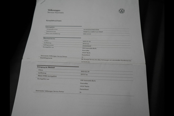 Volkswagen Passat Variant 1.4 TSI GTE Business Plug In Hybrid 218pk Dealer O.H. PHEV | Adaptive Cruise | Head Up | 360 Camera | Lederen Sportstoelen Massage & Memory | Sfeerverlichting | Stoelen & Stuur Verwarmd | Keyless | Blis | Virtual | Navigatie | DAB |